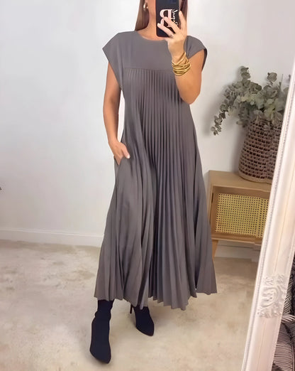 Sleeveless Pleated Dress