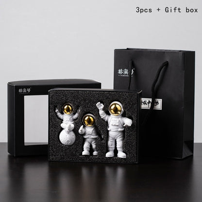 Astronaut and Moon Home Decor Set - SassQuality