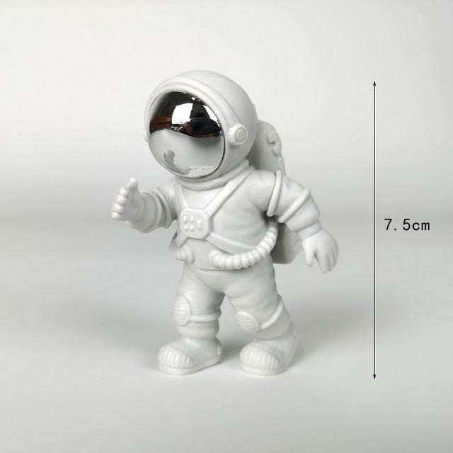 Astronaut and Moon Home Decor Set - SassQuality